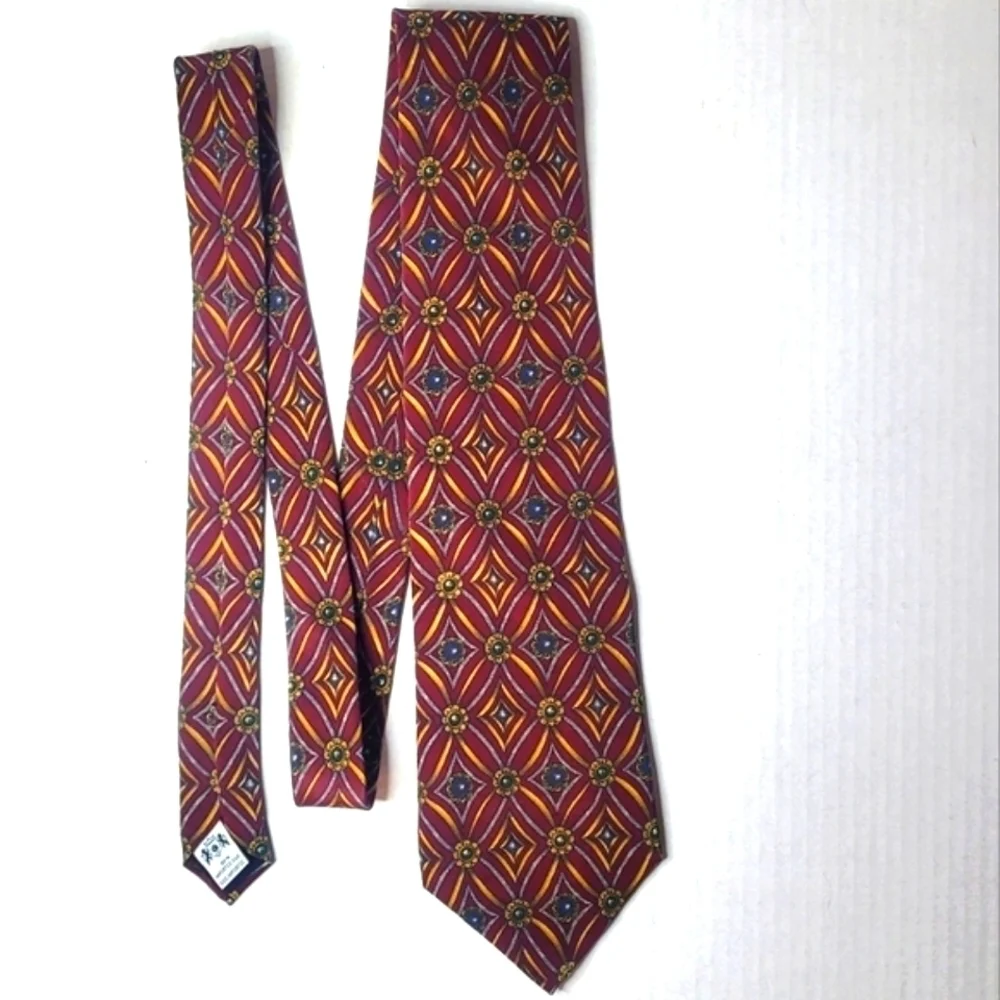 Metropolitan Museum of Arts Men's Necktie